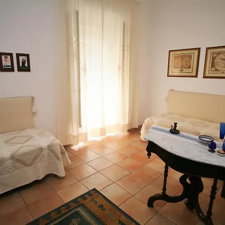 Ocresia * Tarquinia